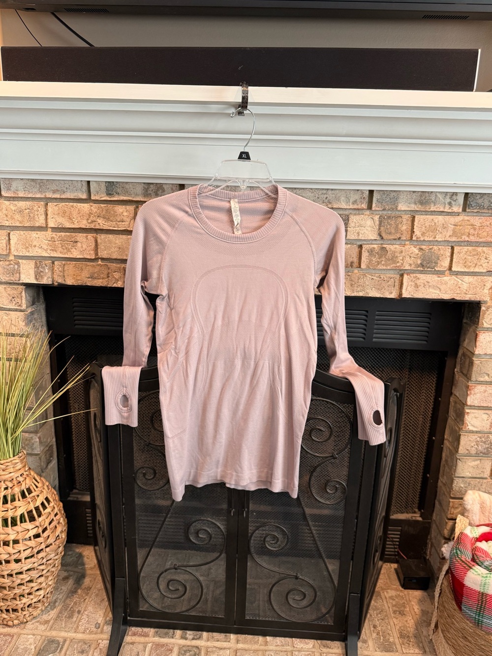Lululemon swiftly tech long sleeve tee, pale pink, size 8, EUC